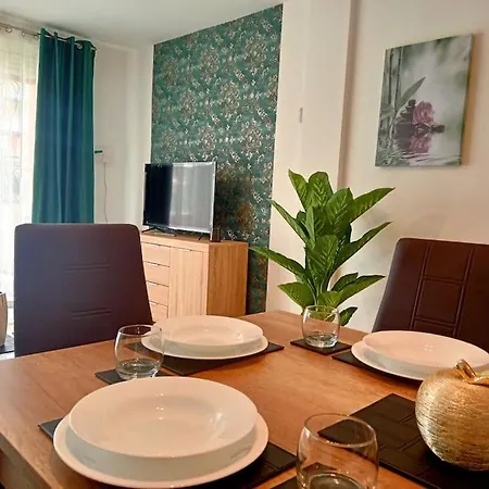 Apartament Classic Style With Pools *